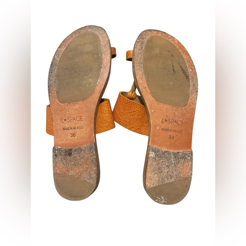 L*Space Miramar Handmade Tan Leather Snake Embossed Toe Post & Loop Sandals - Picture 9 of 13